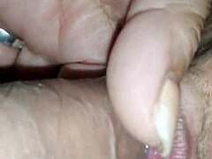 Mature amateur gives an excellent blowjob with passion and skill