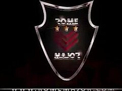 Black beauty Envy Star gives a bath to Rome Major’s big cock