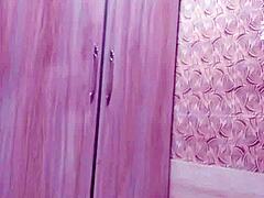 Bathroom Sex Is A Fun Pakistani Aunty