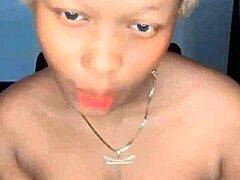 Dancing With Kissing And Sexy Moves