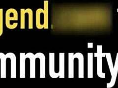 ब्रूनेट स्टेसी सिनक्लेयर स्टॉकिंग्स में डीपथ्रोट और पस्सी फकिंग प्राप्त करती है