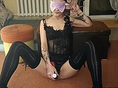 Evening fun with intimate touches