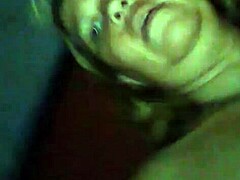 i like how my boyfrend sux my ass n she luvs watchin