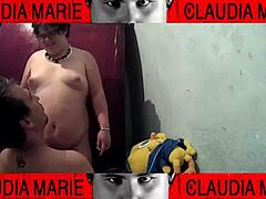 así es como le gusta que le coman el coño a la gorda.