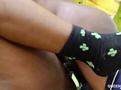 I get horny when she fetches water 😏