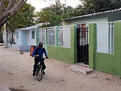 Delivery guy fucks bbw doggystyle.