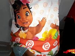 A Pequena Enteada Brasileira Louca Por Anal Acima De Tudo No Mundo