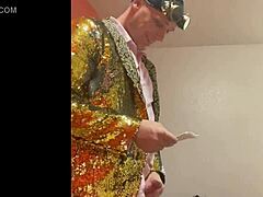 McHenry cruiser performs stand up comedy while getting a blowjob