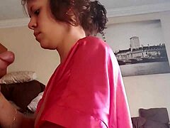 Early Morning Blowjob Till Cum