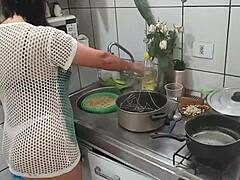 Sarah Rosa Cozinha Sexy Macarrão Sensual