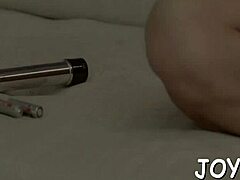 Cock-hungry teen toys tight cleft, so wild! 😜