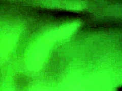 she escapes salon to play video games and lend her ass