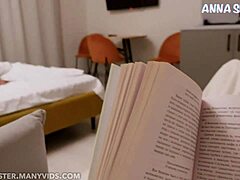 Skinny teen babe gets anime-style creampie