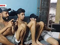 amigo heterocurioso deu gostoso pra dois