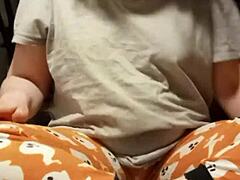 Smelly dirty feet teased in kinky POV amateur fetish clip