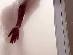 after the gym i head to the hammam and take a relaxing shower 🛁