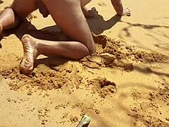 Ladysilva Latina Gay Shows Hot Ass at Beach for Wild Fucking