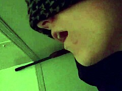 Amateur teacher enjoys hot cunilingus