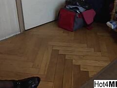 Milf Babe Gets Hardcore Fucking And Blowjob Before Facial Reward!