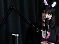 Depois chose Yummi Paradise for sheer red lingerie debut