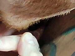 Milf Tatuada Giving Blowjob