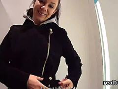 Attractive Czech Kitten Seduced And Shagged In Pov