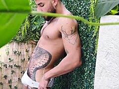 behind the scenes of this gay video, watch how it all came together