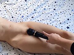 I’m obsessed with this skinny milf’s perfect orgasm moments