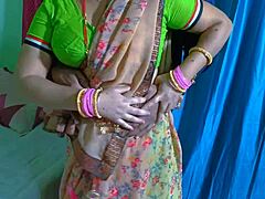 Naughty Babi’s desi romance with brother-in-law turns into wild foreplay and bed action