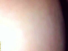 वेडिंग में ब्राइड और मिल्फ के साथ डांसिंग का ट्रेलर