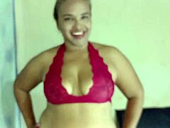 Doin' full work on my boyfriend's huge curves! 😍