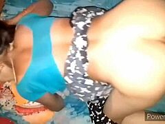 Hot Indian desi bhabhi sex video, ridin’ that big cock wild