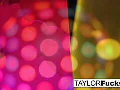 hot 70s sluts fingering each other's pussies