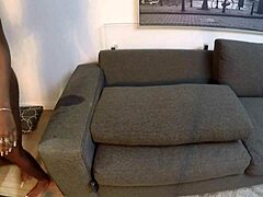 सिनेमन बेली कास्टिंग मुख्य सीन