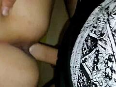 स्लट स्टीपमॉम स्टीपसन के साथ डॉगीस्टाइल सेक्स का मौका पकड़ती है। वह शेव्ड है और पीओवी में रेडी।