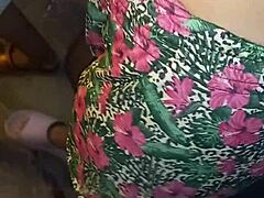 siempre quise un trío con mi vecina latina y mi hermastra follándonos el culo y las tetas naturales