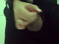 i masturbate in the shopping bathroom