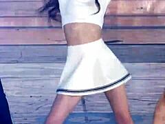 Red Velvet's Wendy shines in Power Up 180830 fancam.