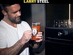 लुभावनी टीन 18+ ओलिविया ज़्लोटा ने हॉर्नी सौतेले डैडी सेक्स के लिए खूबसूरत ब्रुनेट गांड हिलाई!