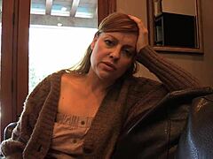 Sovereign Syre Fisted by Elle Alexandra