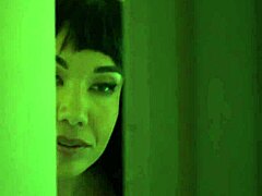 आयसाह मैक्सवेल लिटिल 18+ पक को क्लेम करती है