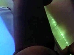 esposa brincando com o novo brinquedo dela 😏