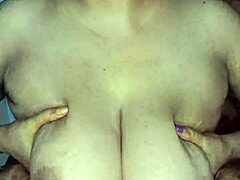 Big Boobs Indian Housewife Moans in Wet Close-Up Action