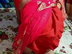 ओह वाऊ, यह एक्सोटिक बेंट ओवर लिकिंग और फकिंग पब्लिक क्रीमपाई में लीड करती है बेडरूम में...