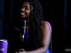 एमिली लुइस और टिफनी रोचा शीयर रेड लिंगरी में चमकती हैं, कंपाइलेशन पार्ट 1