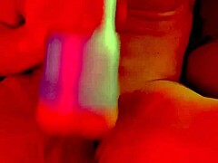 i shemale bya lessa cuming hard