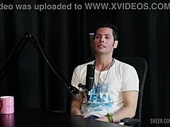 जोव जोव के कंपाइल्ड बोराकास्ट में ब्रूना कार्लोस के साथ शीयर रेड में देखो।