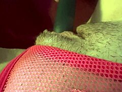 इटालियन मिल्फ आर्टेमिसिया लव कार में टिट्स फ्लैश करती है 😍