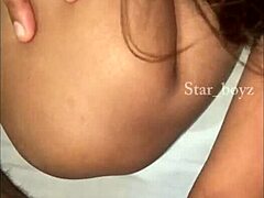 Hot Hindi Girl and Her Boyfriend's Viral College Video