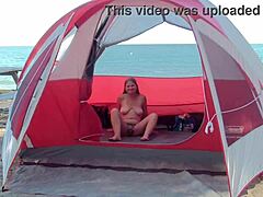 housewife milf wanna the guys on the beach 😎